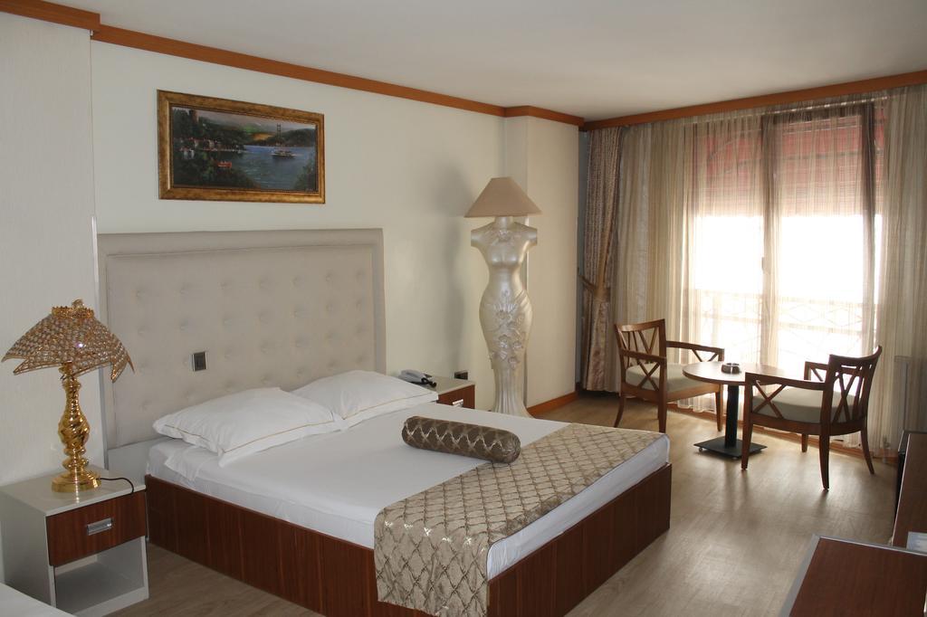 איסטמבול Galata Palace Hotel חדר תמונה